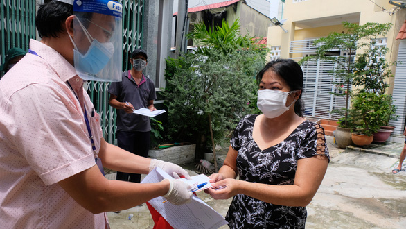 Chính thức thông qua gói hỗ trợ đợt 3, HĐND TP.HCM yêu cầu thực hiện ngay