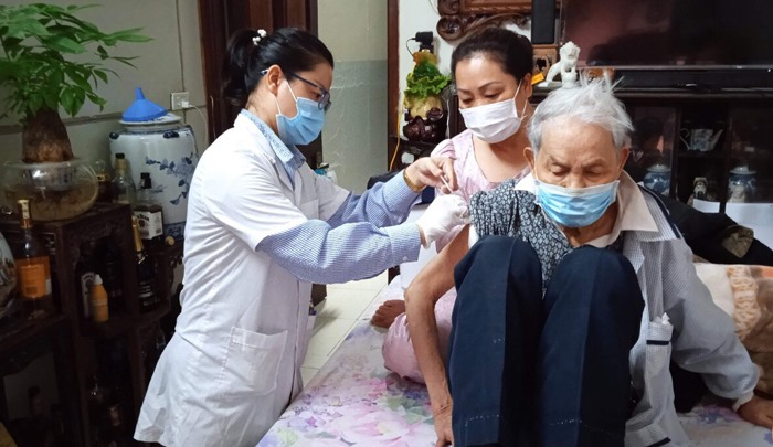 Bí thư Hà Nội yêu cầu 3 giải pháp trọng tâm trong phòng chống dịch COVID-19