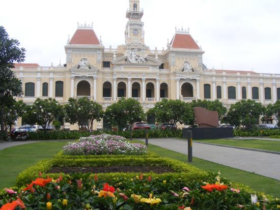 SAU NGÀY 30-9, KHÔNG CẦN GIẤY ĐI ĐƯỜNG