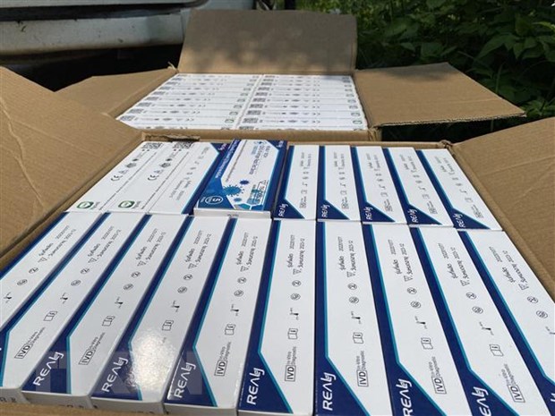 Thừa Thiên-Huế: Thu giữ 6.000 bộ kit test nhanh không rõ nguồn gốc