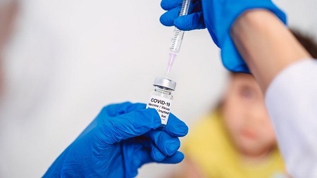 Hà Nội thông tin về sự cố tiêm chủng nhầm vaccine cho 18 trẻ em tại huyện Quốc Oai