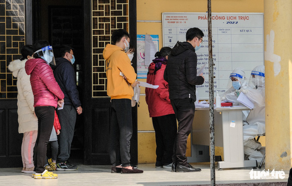 Tổng liên đoàn Lao động Việt Nam đề nghị Bộ Y tế bỏ thủ tục phiền hà khi xin xác nhận F0