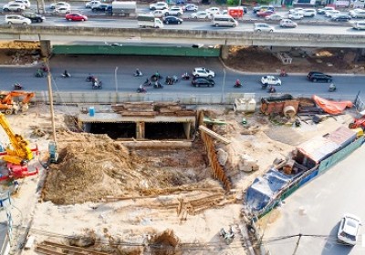 Dự án hầm chui Lê Văn Lương: Đã đục thông hai ống hầm, dự kiến về đích trong tháng 10