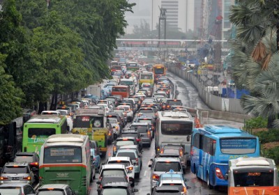 印尼呼籲民眾積極使用公車以保護環境