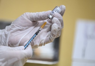 Bộ Y tế tiếp tục thông tin về việc tăng hạn dùng của vaccine Pfizer