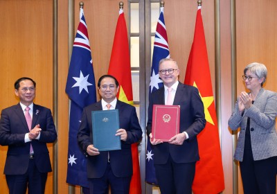 Việt Nam, Úc nâng cấp quan hệ lên Đối tác chiến lược toàn diện