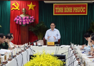 Thủ tướng yêu cầu Bình Phước ưu tiên phát triển đường bộ, đường cao tốc