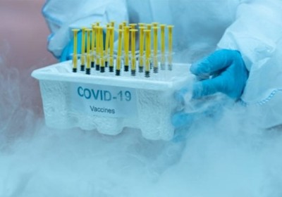 越南衛生部接收美國國防部捐贈的新冠疫苗深度冷凍冰櫃