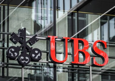 Ngân hàng lớn nhất Thụy Sĩ đồng ý mua lại Credit Suisse