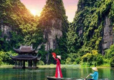 8 địa điểm du lịch Việt Nam đẹp hơn cả thiên đường!