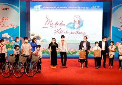 Quảng Bình: “Mẹ đỡ đầu - Kết nối yêu thương” cho trên 150 trẻ mồ côi